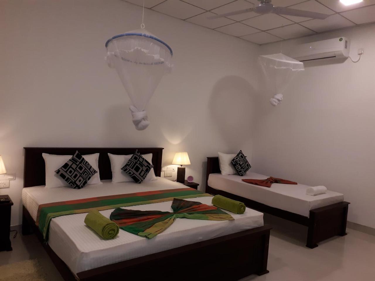 Sigiri Hibiscus Villa Σιγκιρίγια Εξωτερικό φωτογραφία