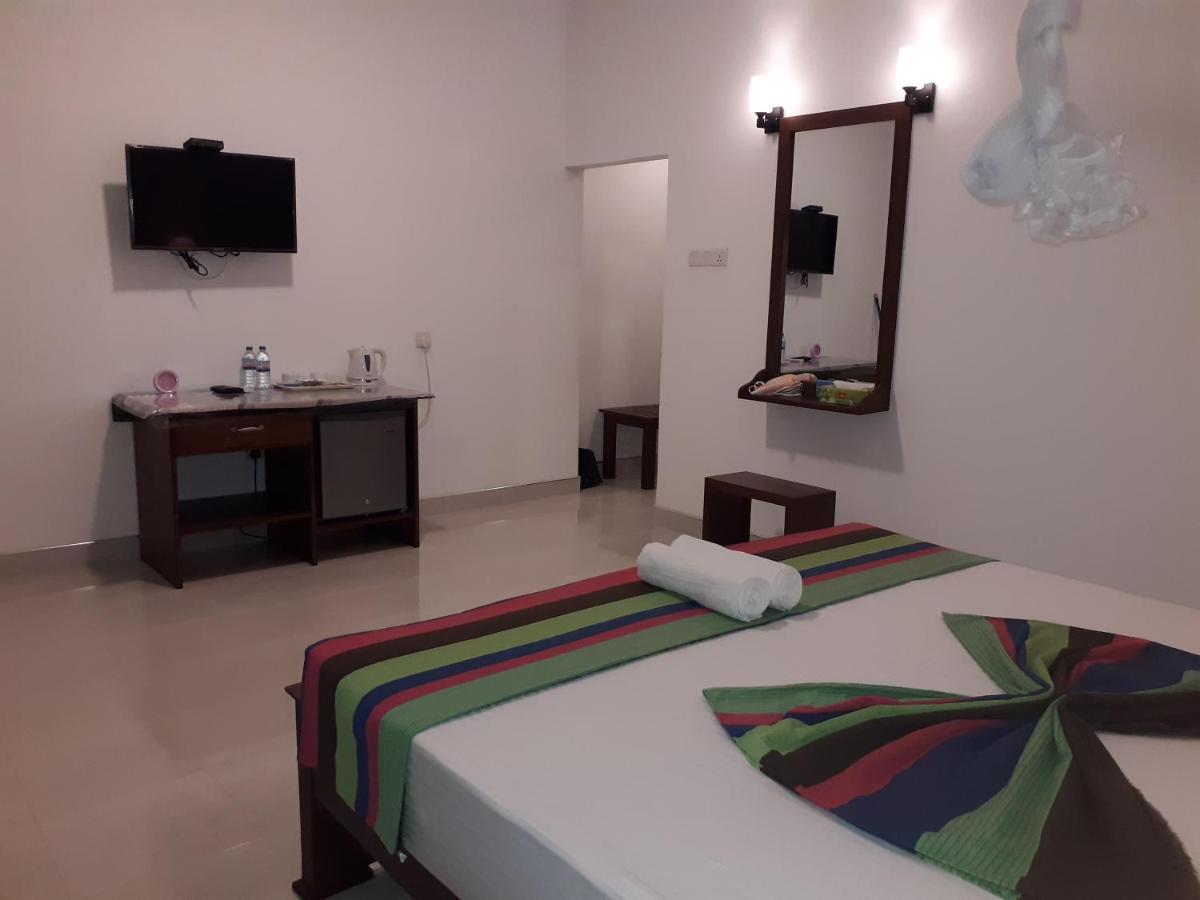 Sigiri Hibiscus Villa Σιγκιρίγια Εξωτερικό φωτογραφία